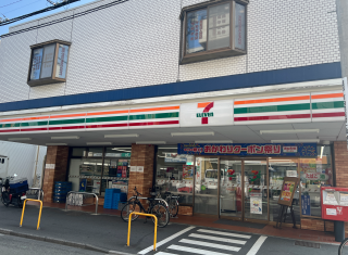 セブン-イレブン 柴崎駅北店　約350m